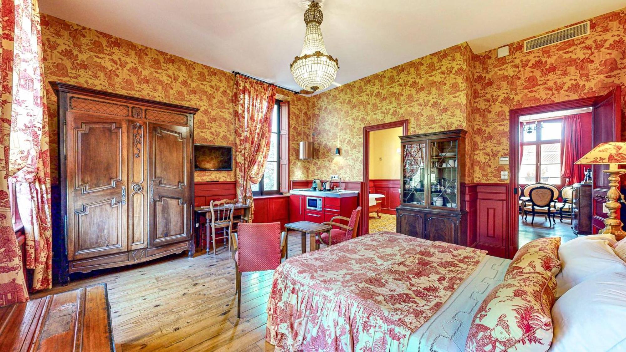 Demeure Saint Louis Historic Manor, City 700M, Parking,A C,Clim,Wifi, Heated Pool, City View 카르카손 외부 사진